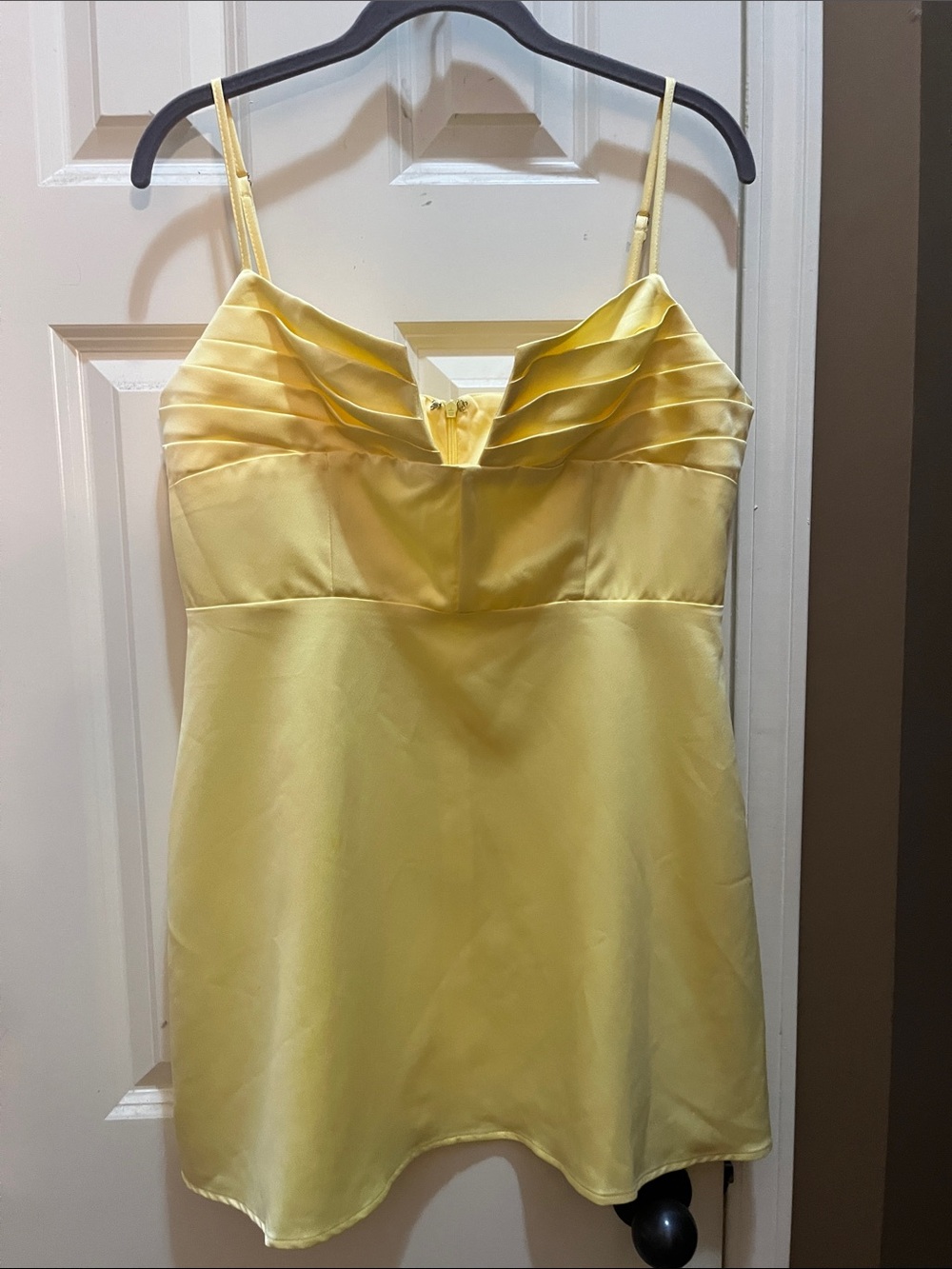 Princess Polly! Unique! Yellow Satin Pleated Bust Cami